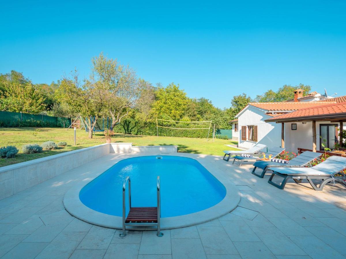 Holiday Home Hacienda - Pzn316 By Interhome Tinjan Exterior photo